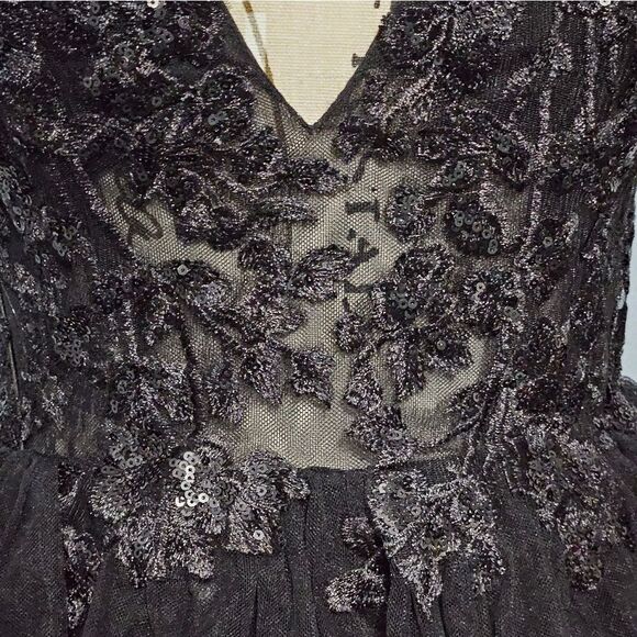 👗Black, beautiful, short formal dress. Corset back. NWOT, Size 0/2 - Picture 4 of 12